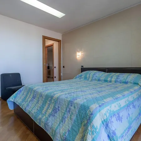 City Apartment Senigallia Daire *