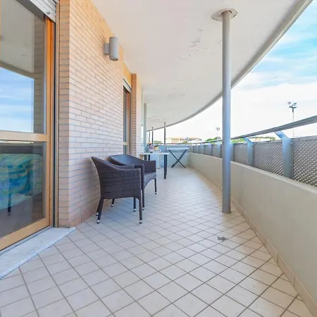 City Apartment Senigallia Daire *