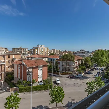 Daire City Apartment Senigallia